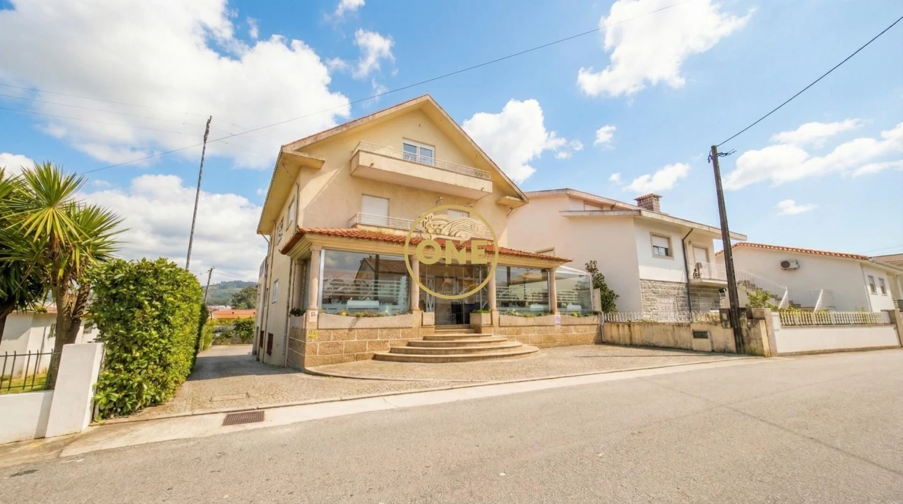 Prédio para Venda em Joane Foto 9