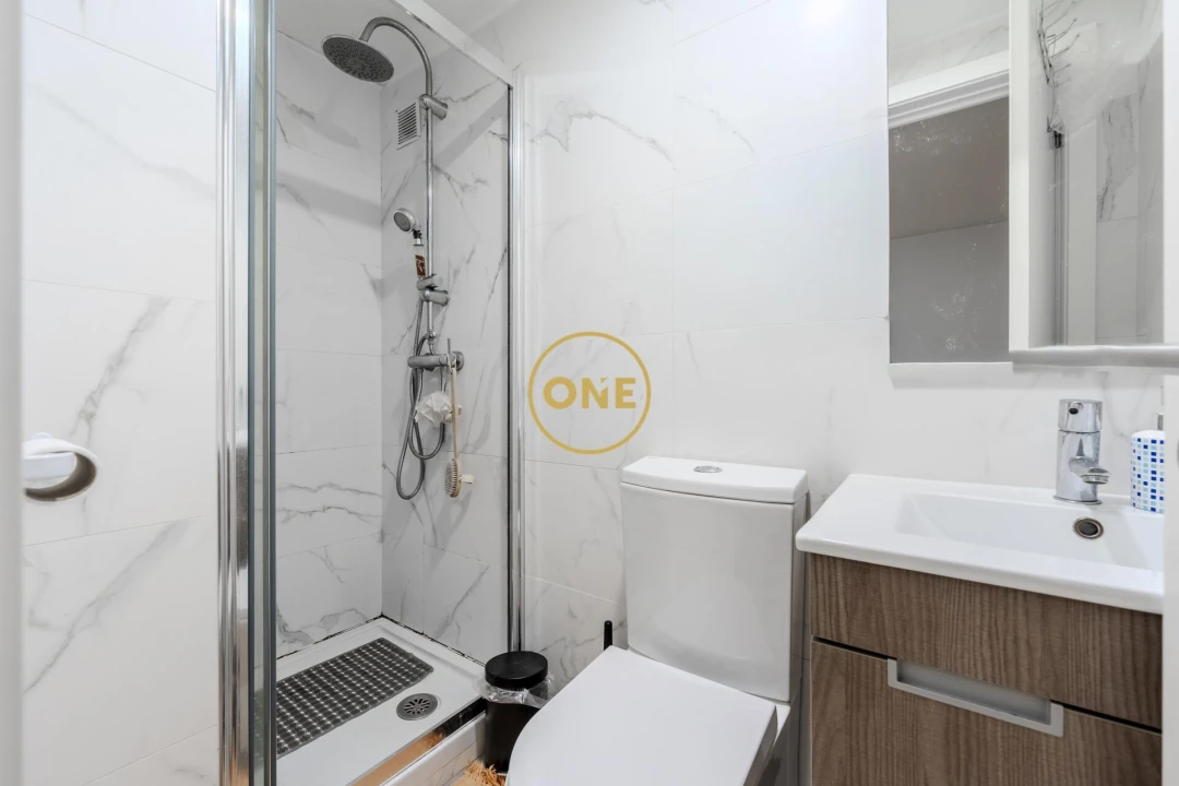 Prédio para Venda em Joane Foto 19