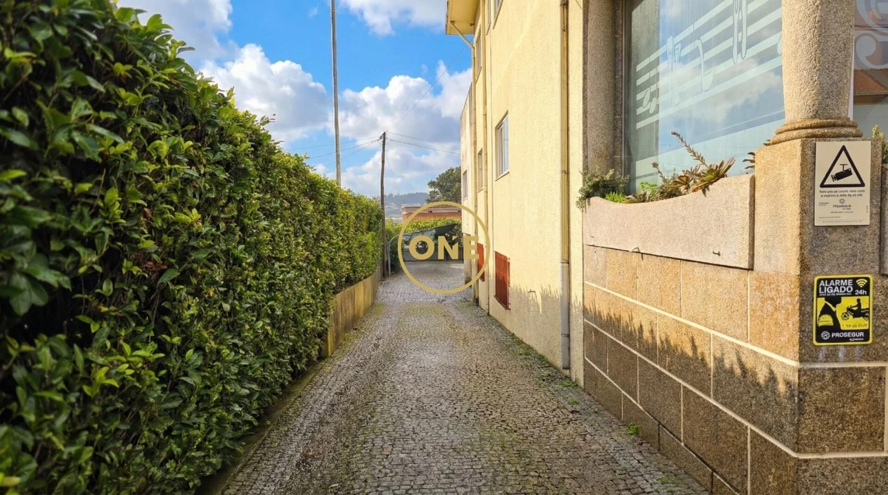 Prédio para Venda em Joane Foto 6