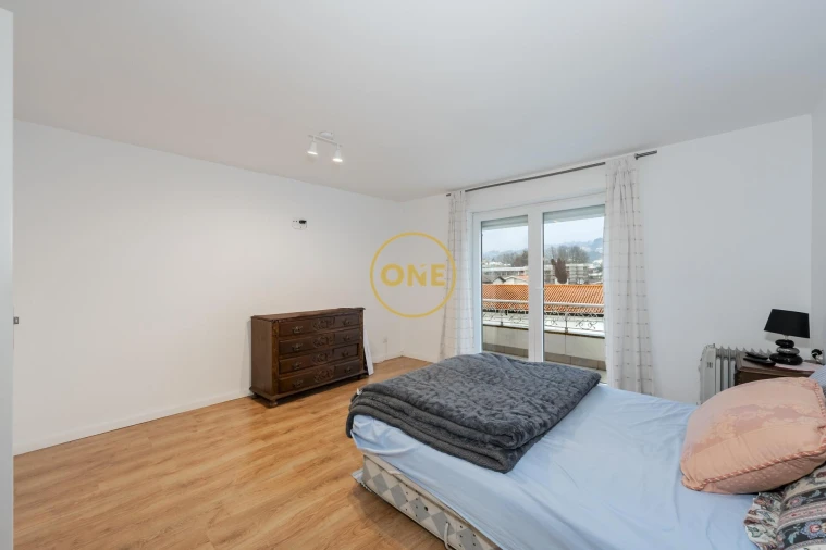 Prédio para Venda em Joane Foto 11