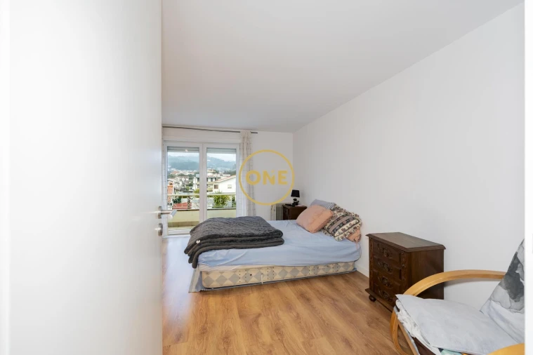 Prédio para Venda em Joane Foto 10