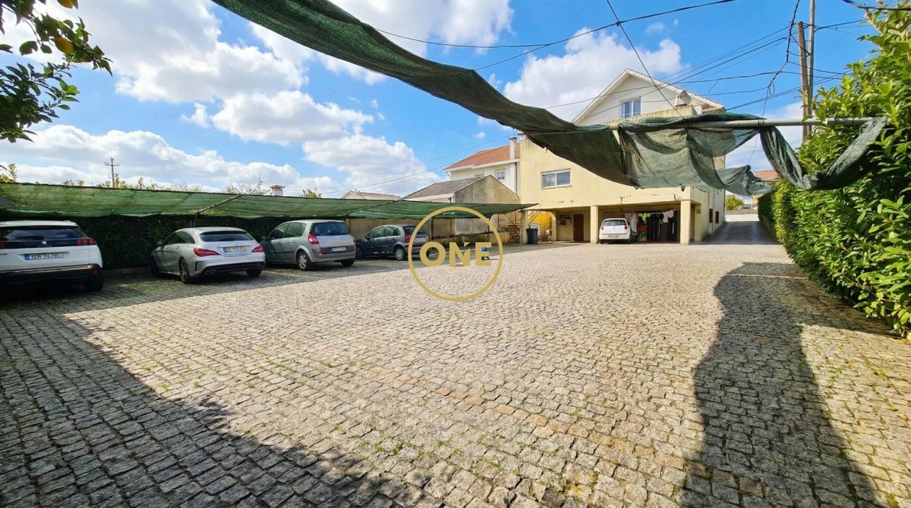 Prédio para Venda em Joane Foto 7