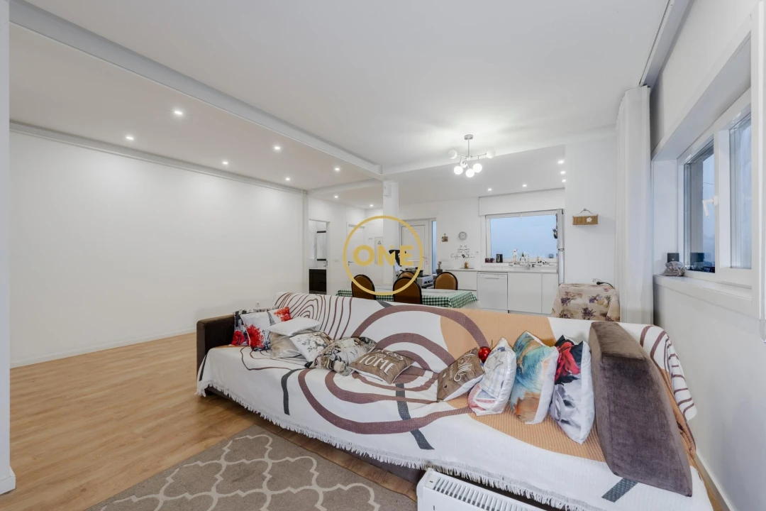 Prédio para Venda em Joane Foto 38