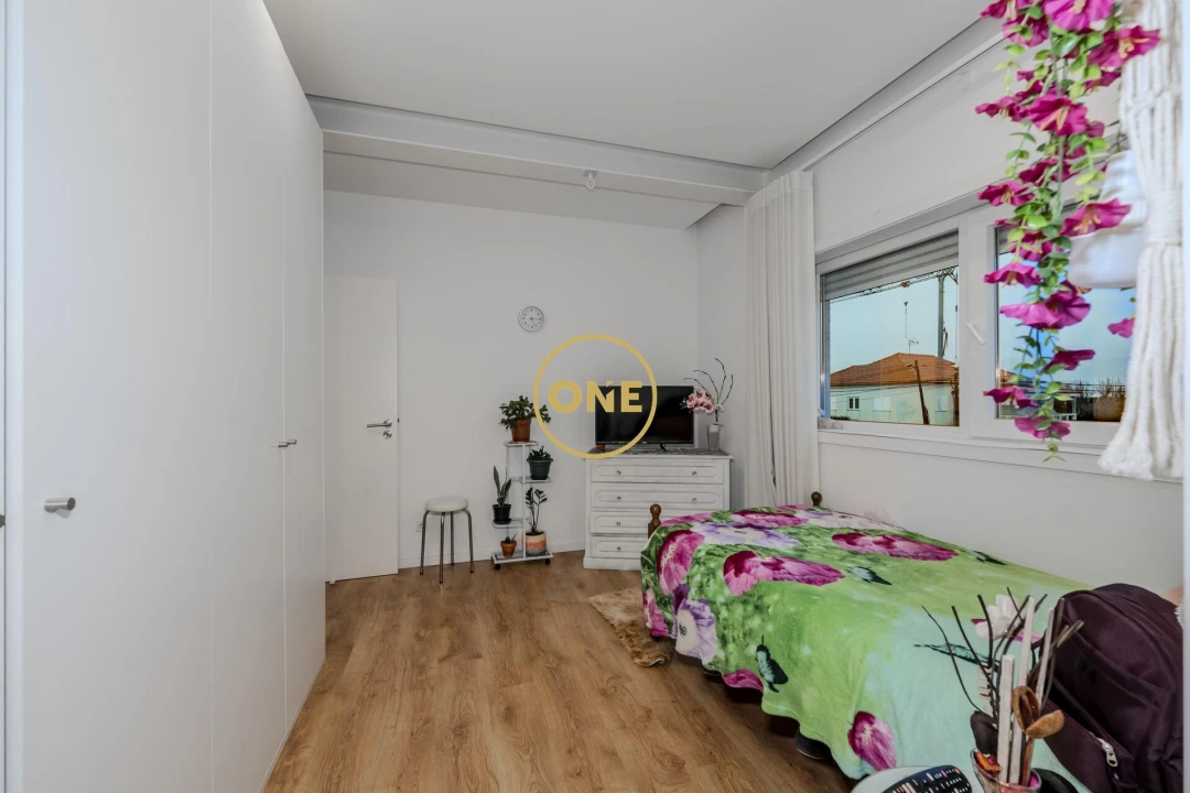 Prédio para Venda em Joane Foto 26