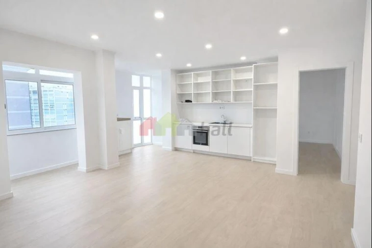 Apartamento T3 para Venda em Alto do Seixalinho, Santo André e Verderena Foto 2