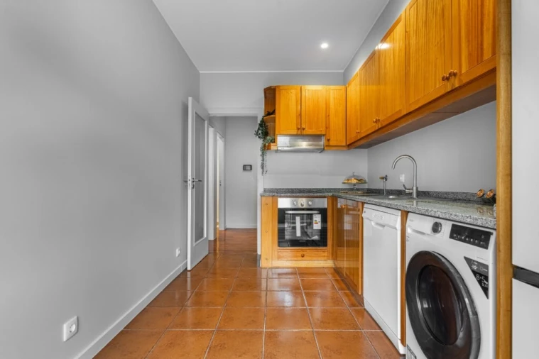 Apartamento T2 para Venda em São Vicente (Braga) Foto 6