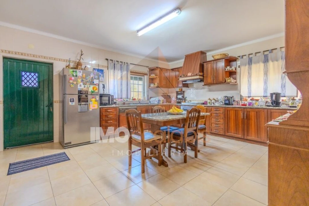 Moradia T4 para Venda em Alpiarça Foto 10