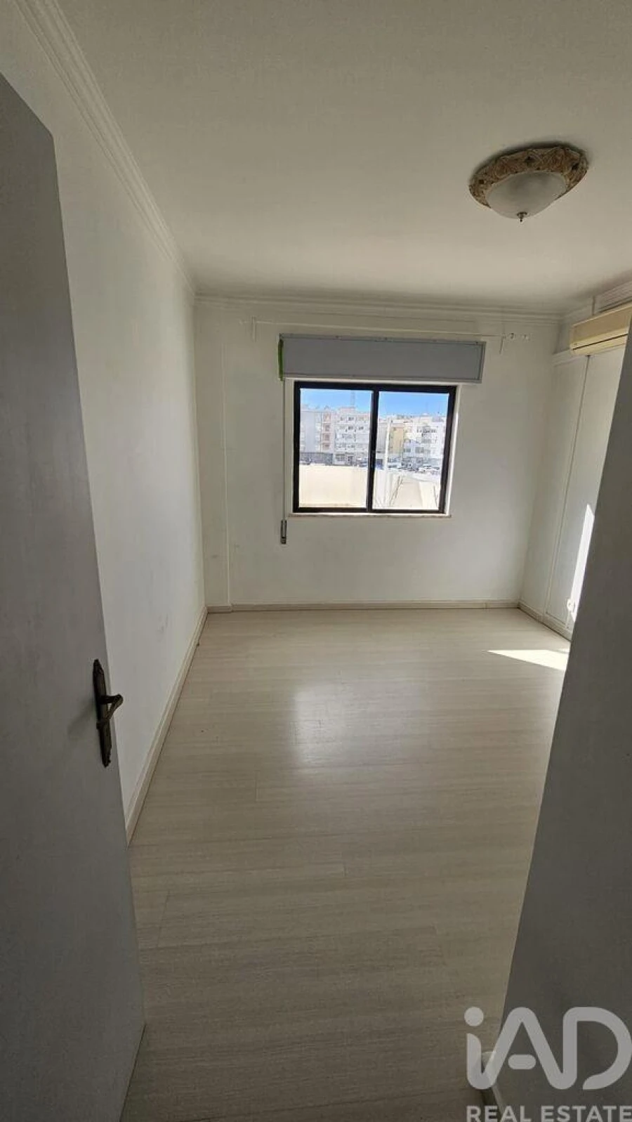 Apartamento T1 para Venda em Quarteira Foto 17
