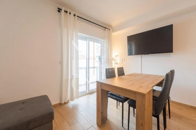 Apartamento T1 para Venda em Carcavelos e Parede Foto 5