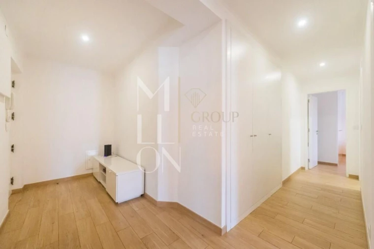 Apartamento T1 para Venda em Carcavelos e Parede Foto 1