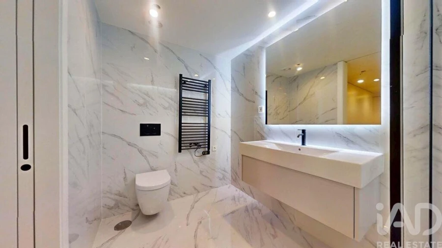 Apartamento T3 para Venda em Mafamude e Vilar do Paraíso Foto 26