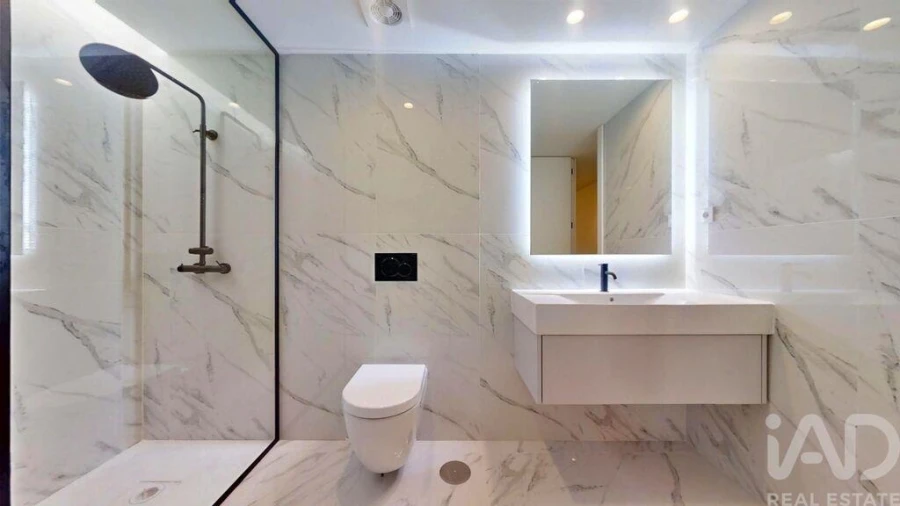 Apartamento T3 para Venda em Mafamude e Vilar do Paraíso Foto 24