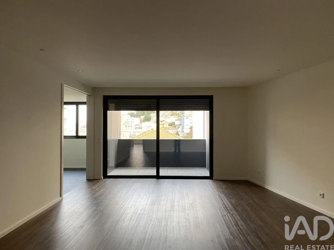 Apartamento T3 para Venda em Mafamude e Vilar do Paraíso Foto 11