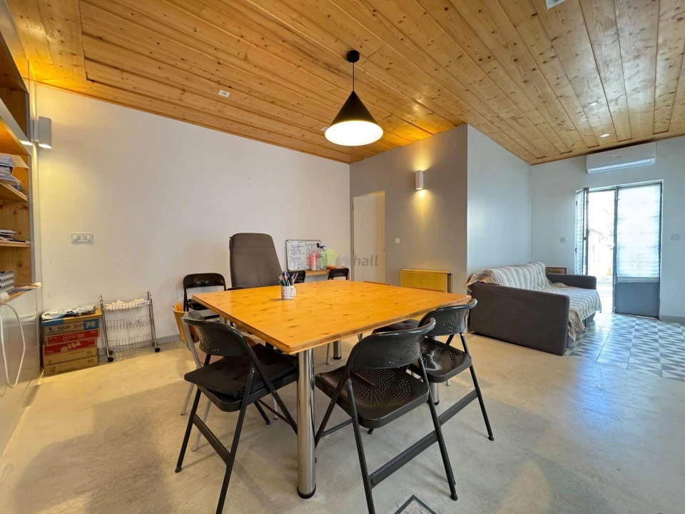 Loja para Arrendamento em Beja (Santiago Maior e São João Baptista) Foto 3