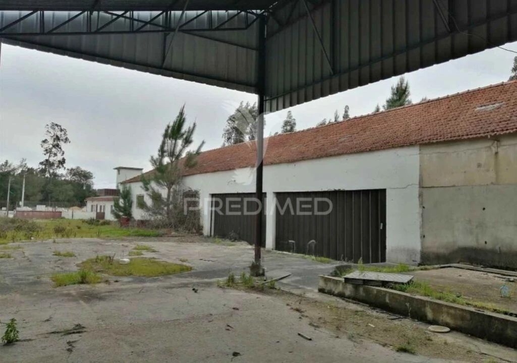 Armazém para Venda em Vilarinho do Bairro Foto 2