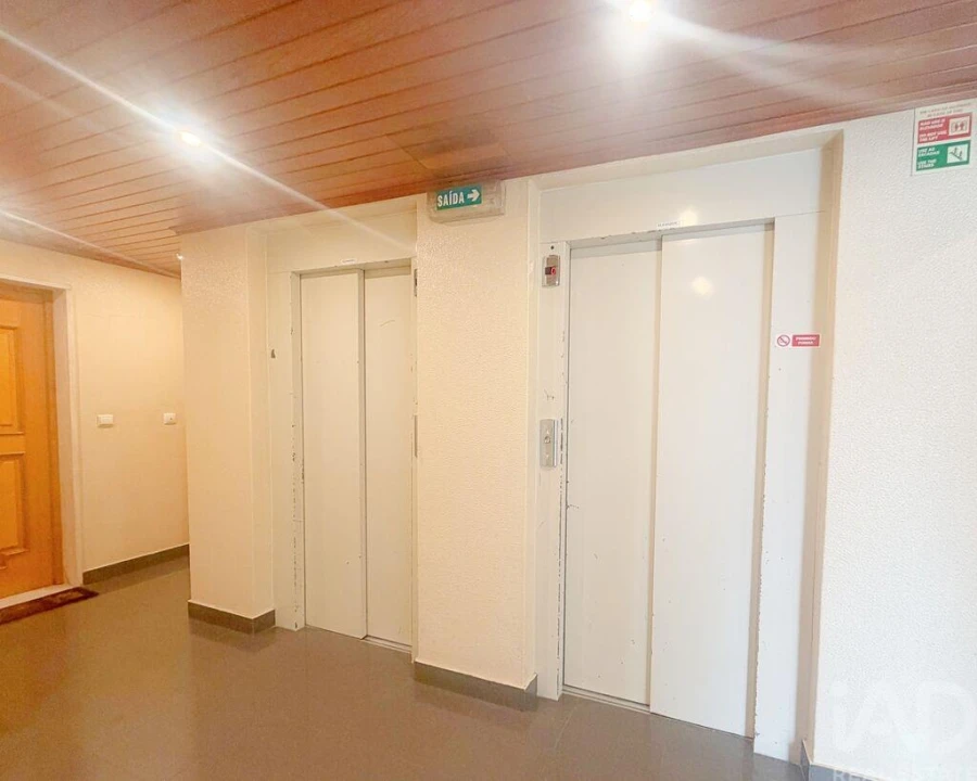 Apartamento T2 para Venda em Cascais e Estoril Foto 9