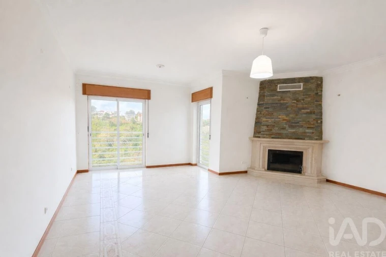 Apartamento T2 para Venda em Cascais e Estoril Foto 1