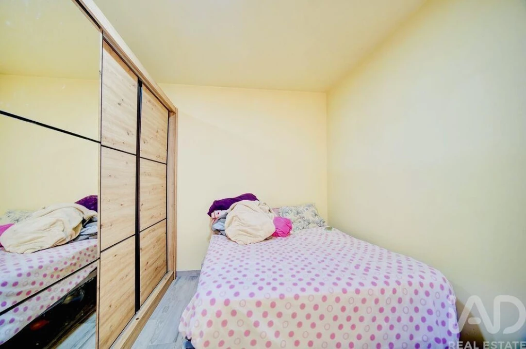 Moradia T8 para Venda em Corroios Foto 6