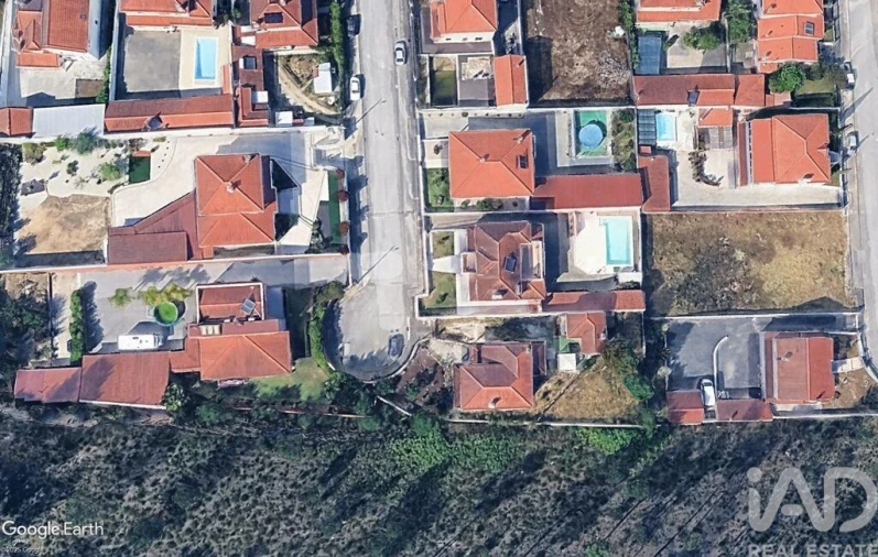 Moradia T4 para Venda em Seiça Foto 4