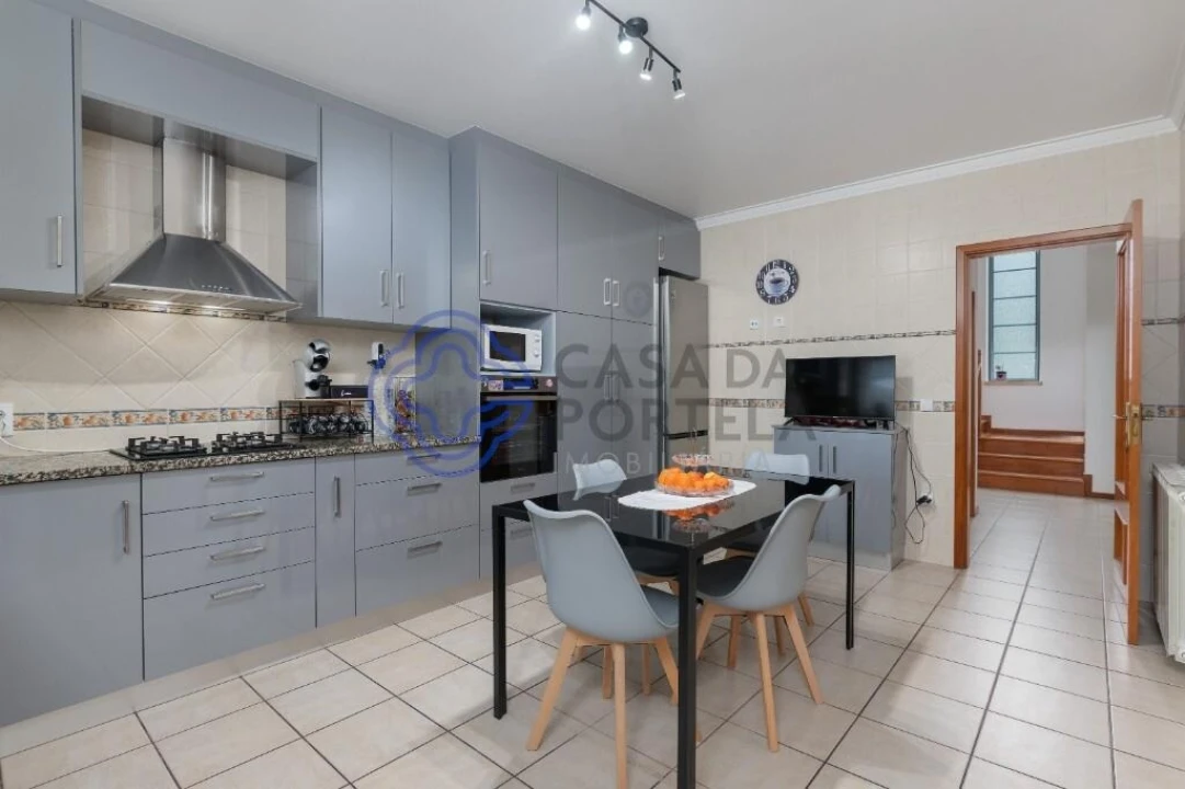 Moradia T3 para Venda em Marinha Grande Foto 8