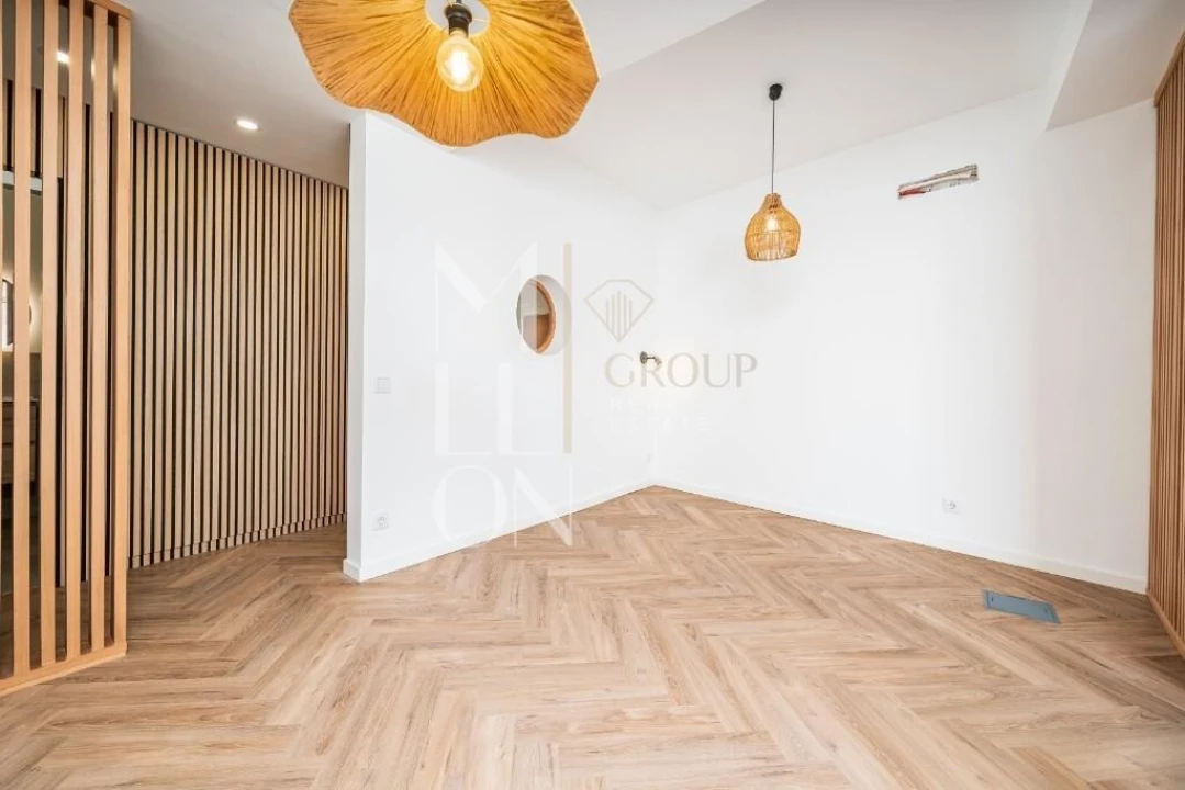 Apartamento T2 para Venda em Olhão Foto 5