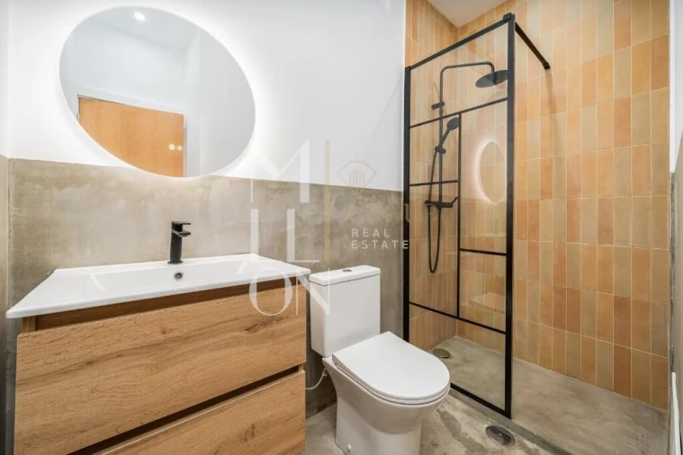 Apartamento T2 para Venda em Olhão Foto 28
