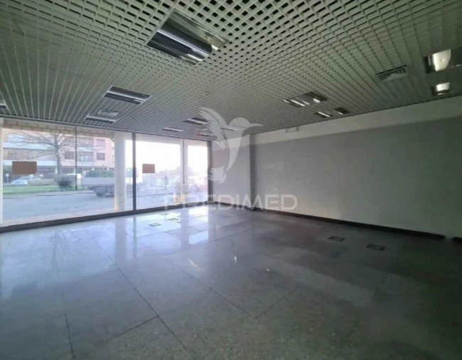 Loja para Venda em Cortegaça Foto 8