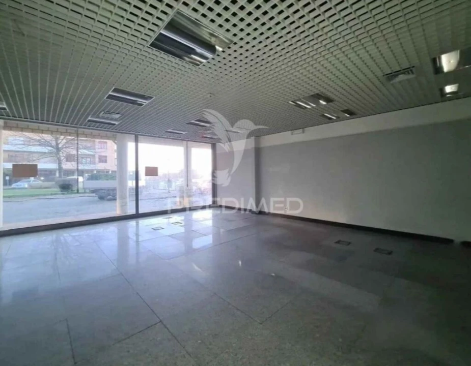 Loja para Venda em Cortegaça Foto 8