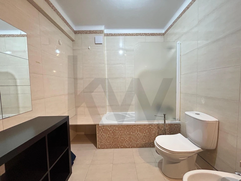 Apartamento T3 para Venda em Rio Maior Foto 13