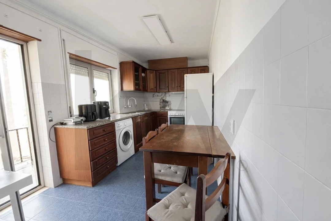 Apartamento T3 para Venda em Rio Maior Foto 4