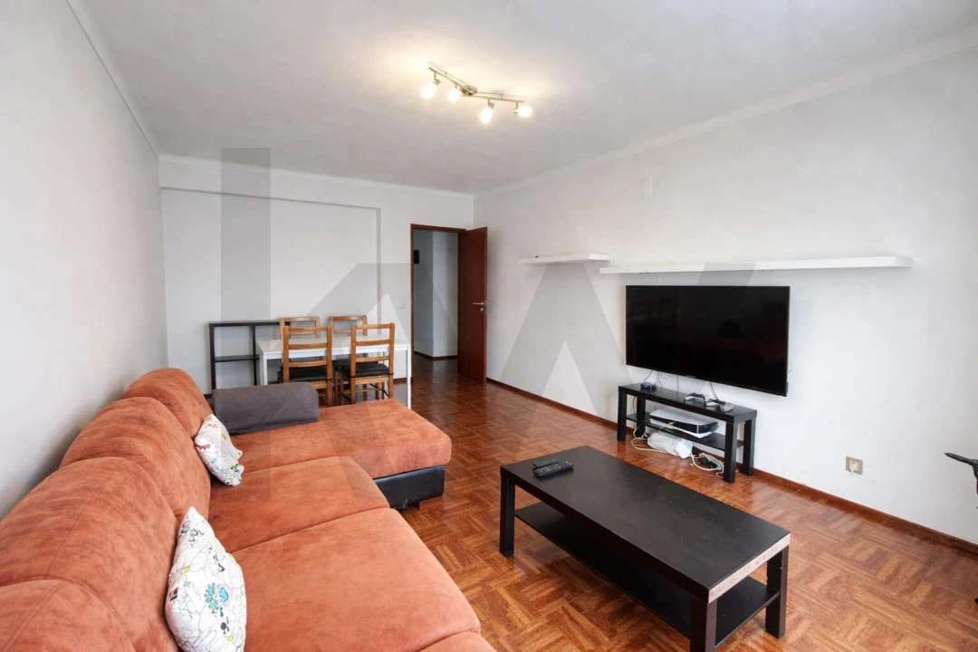 Apartamento T3 para Venda em Rio Maior Foto 2