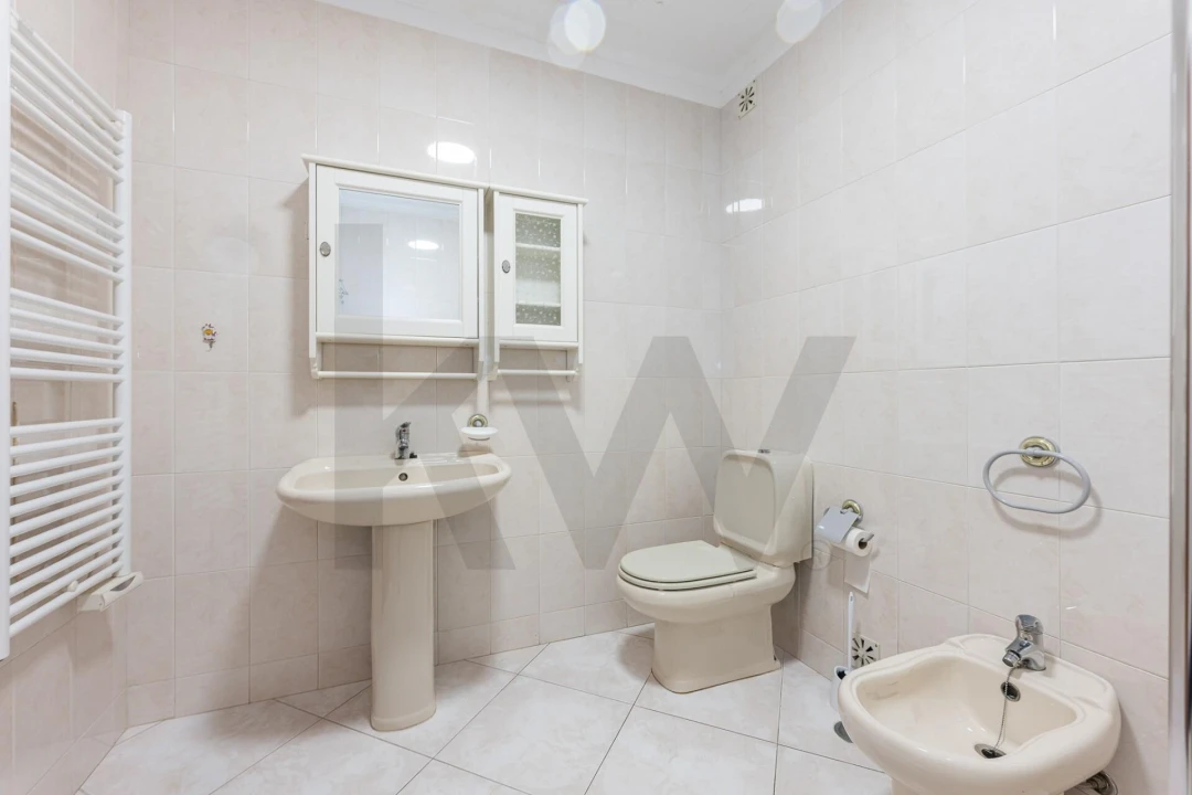 Apartamento T2 para Venda em Vila Praia de Ancora Foto 28