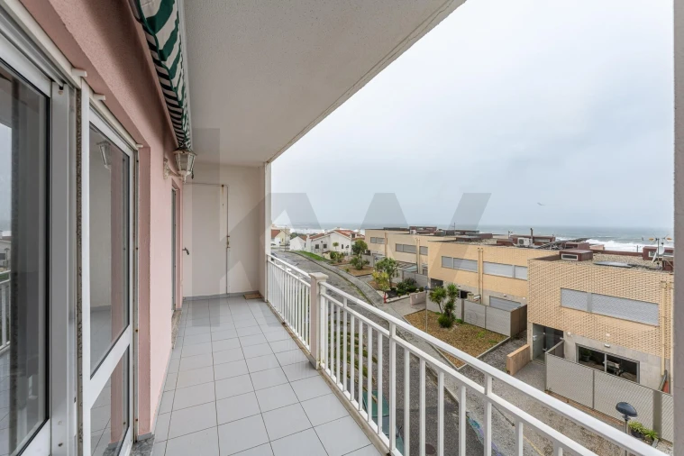 Apartamento T2 para Venda em Vila Praia de Ancora Foto 4