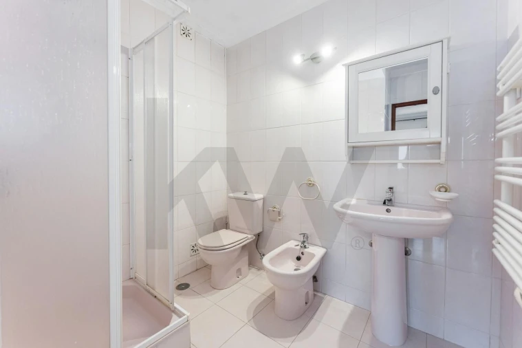 Apartamento T2 para Venda em Vila Praia de Ancora Foto 19