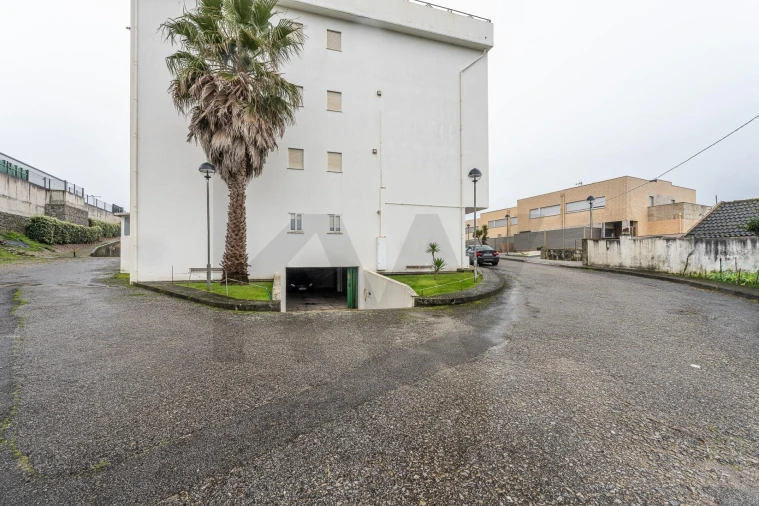 Apartamento T2 para Venda em Vila Praia de Ancora Foto 34