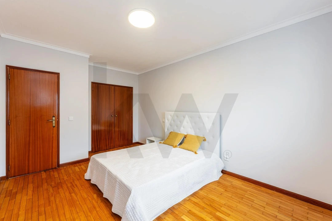 Apartamento T2 para Venda em Vila Praia de Ancora Foto 21