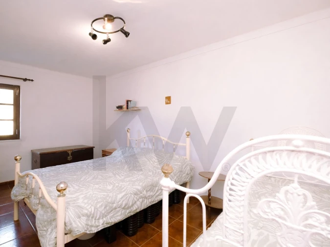 Moradia T3 para Venda em Abela Foto 28