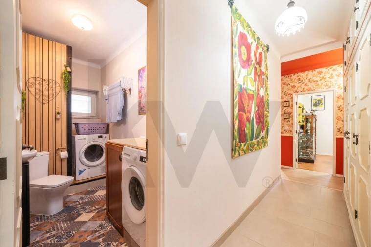 Moradia T5 para Venda em Febres Foto 9