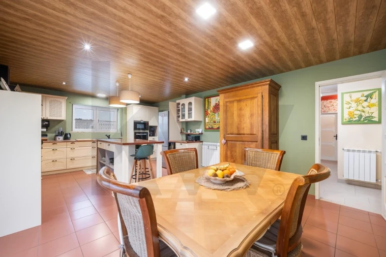 Moradia T5 para Venda em Febres Foto 6