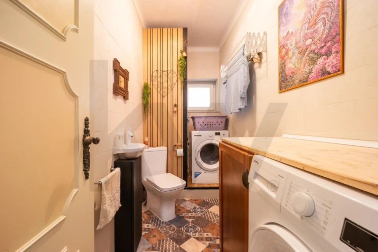 Moradia T5 para Venda em Febres Foto 11