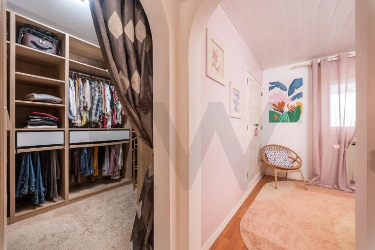 Moradia T5 para Venda em Febres Foto 15