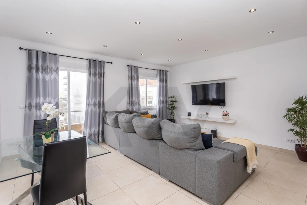 Apartamento T2 para Venda em Seixal, Arrentela e Aldeia de Paio Pires Foto 5