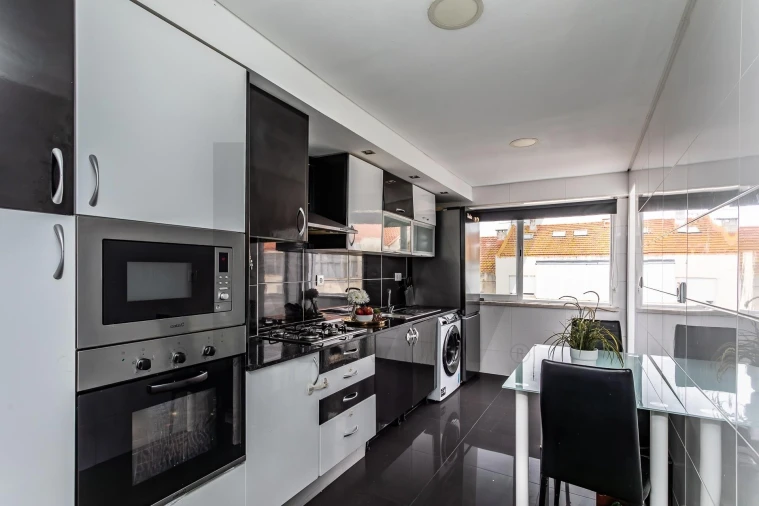 Apartamento T2 para Venda em Seixal, Arrentela e Aldeia de Paio Pires Foto 2