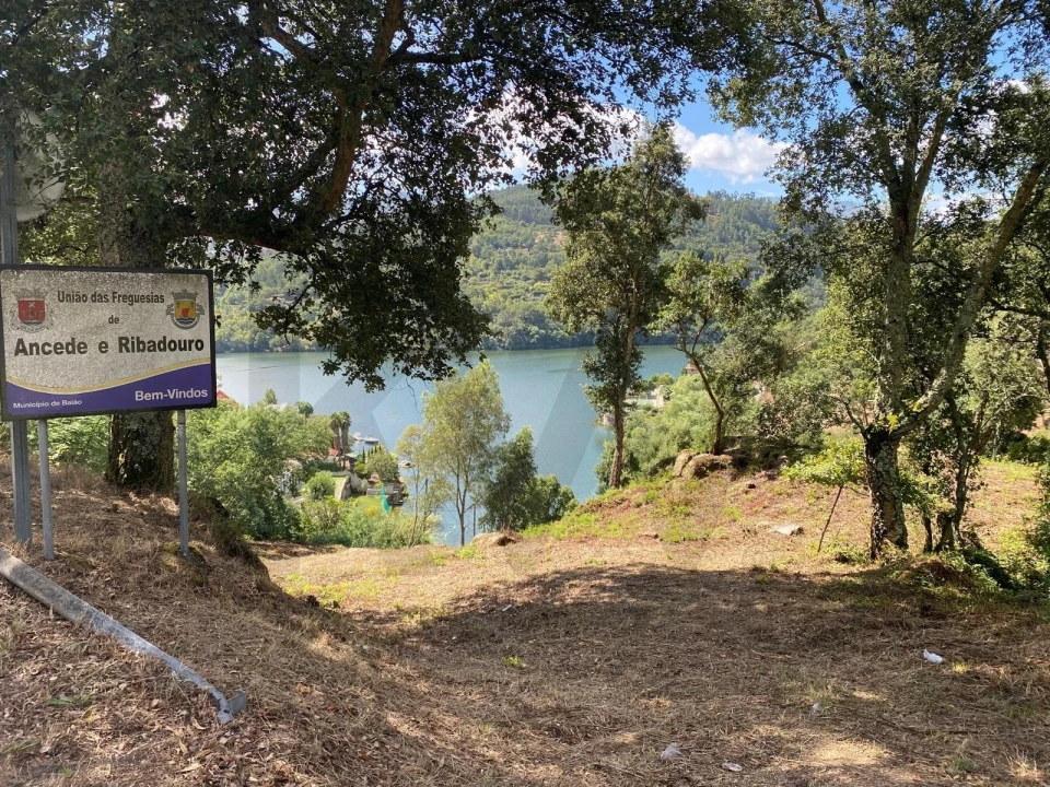 Terreno para Venda em Gove Foto 2