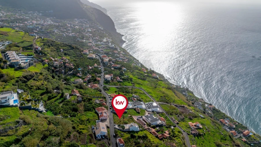 Terreno para Venda em Arco da Calheta