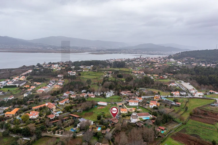 Moradia T3 para Venda em Seixas Foto 34