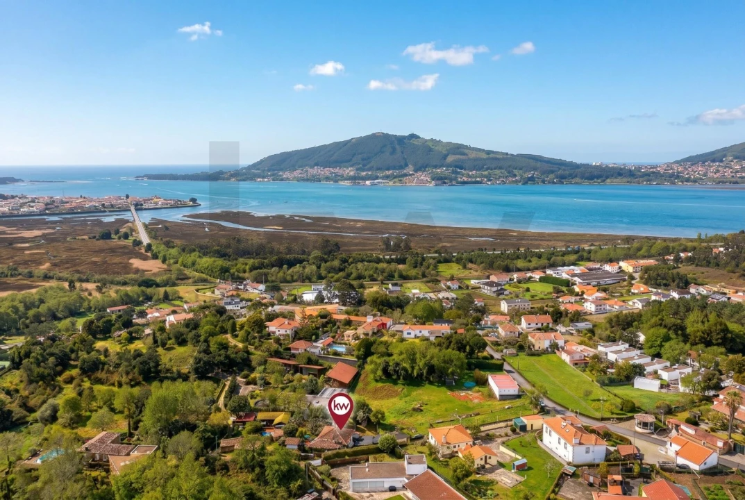 Moradia T3 para Venda em Seixas Foto 1