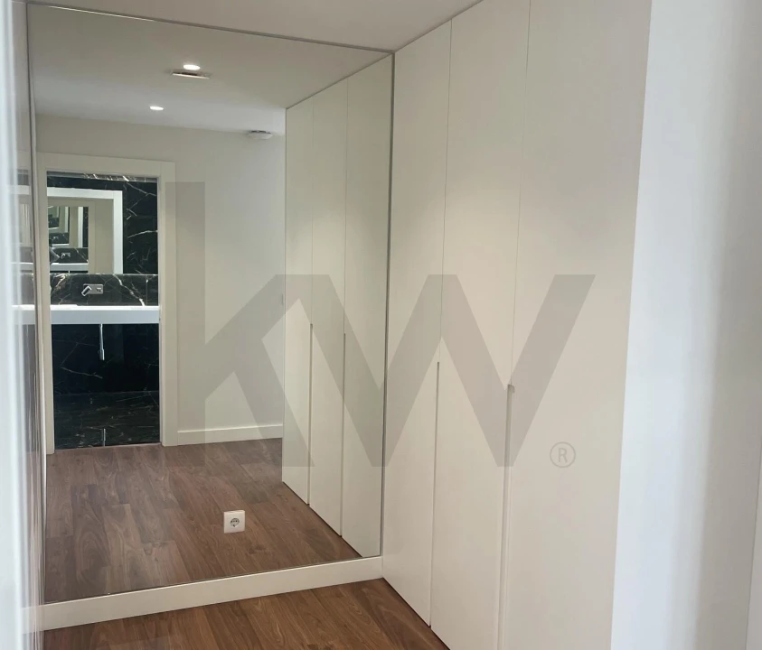 Moradia T5 para Venda em Quinta do Conde Foto 11