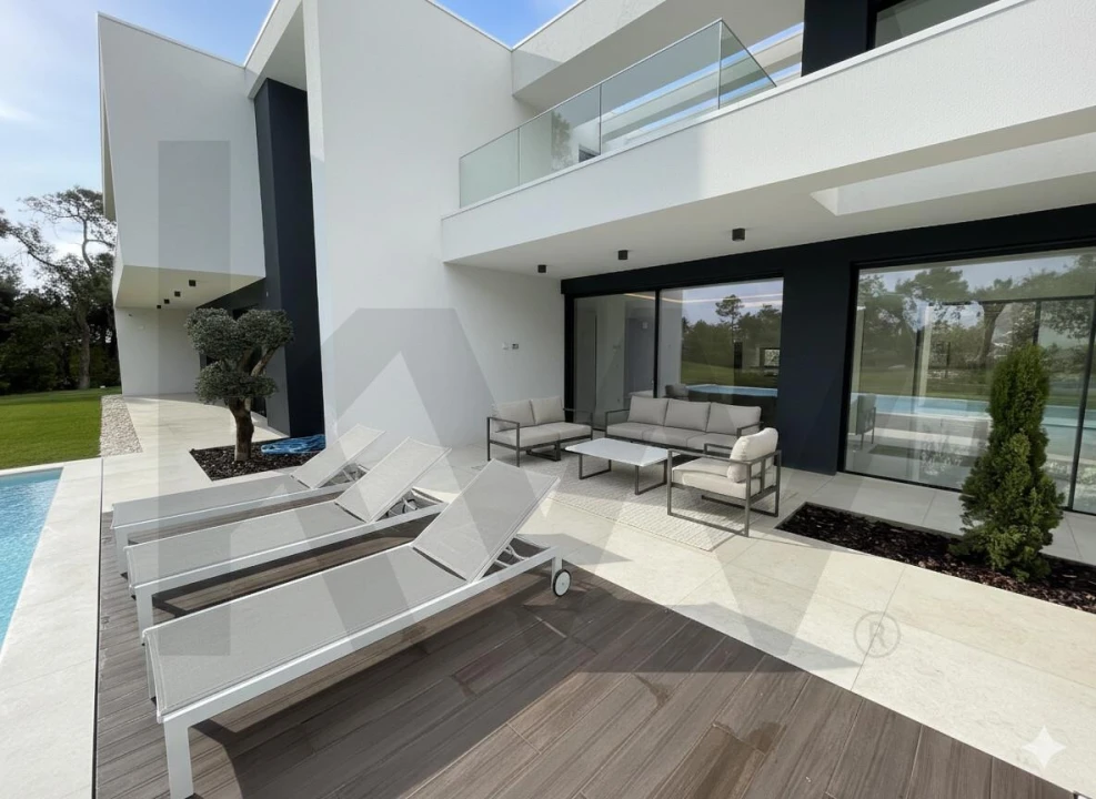 Moradia T5 para Venda em Quinta do Conde Foto 6