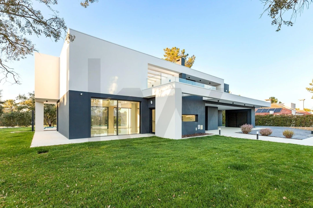 Moradia T5 para Venda em Quinta do Conde Foto 2